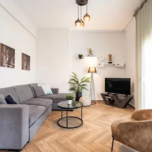 Houseloft Grand Vista Διαμέρισμα